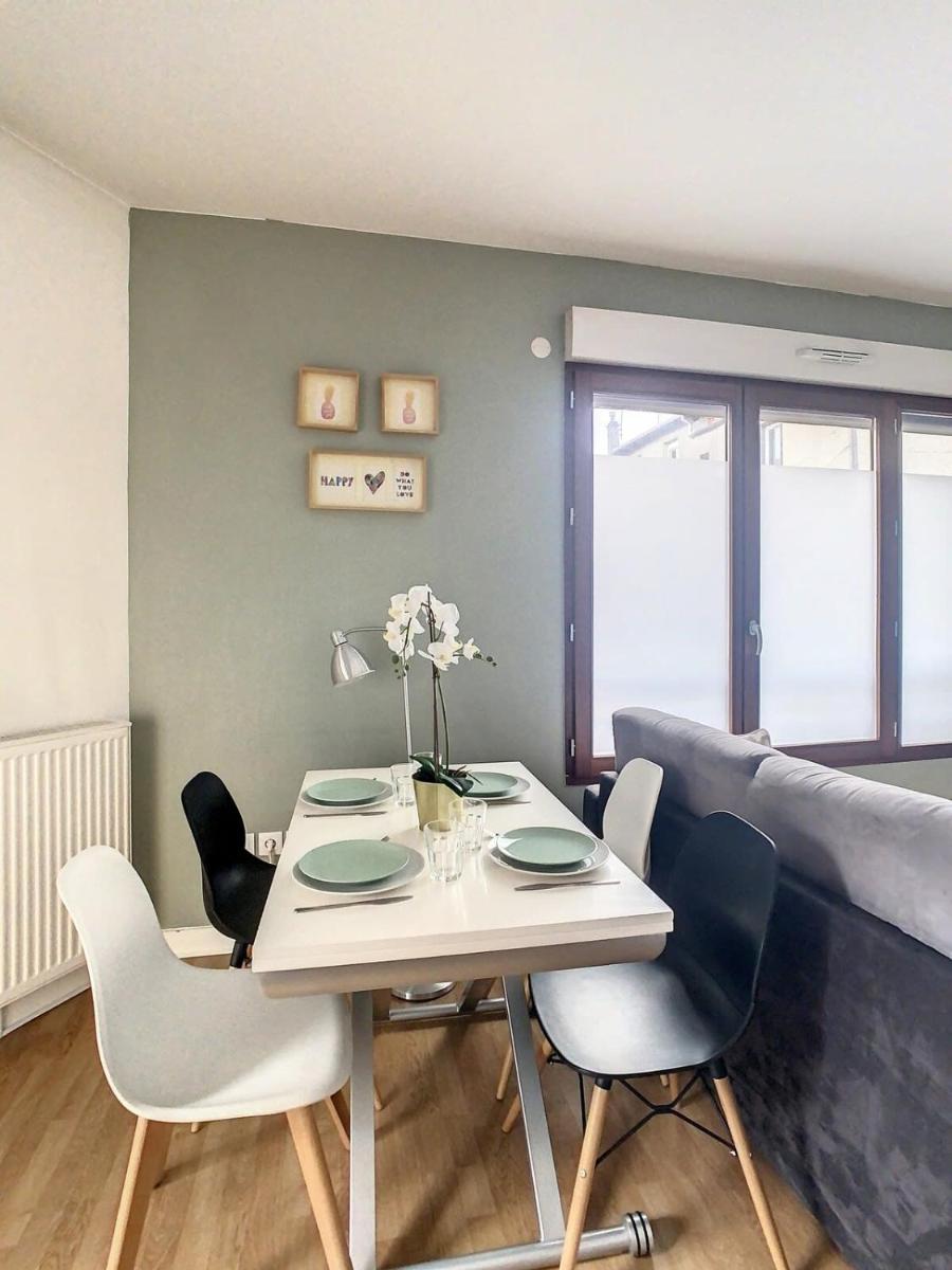 Grand Appartement Paris et Disneyland 4pers - Housity