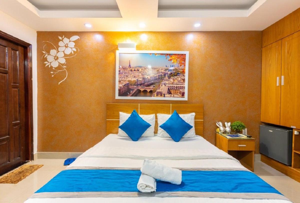 Ryo Hotel - Housity