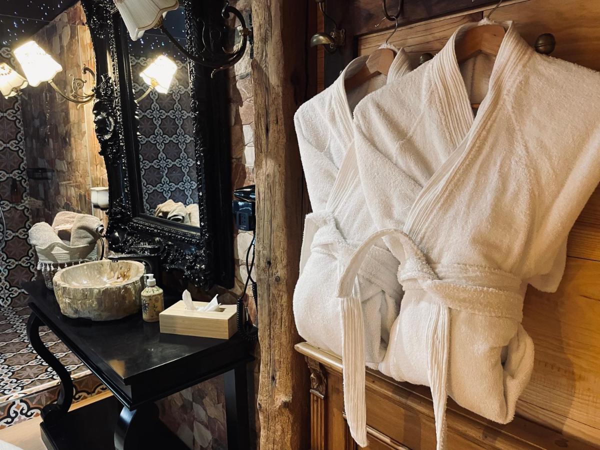 SPA La Casa Blue - Housity