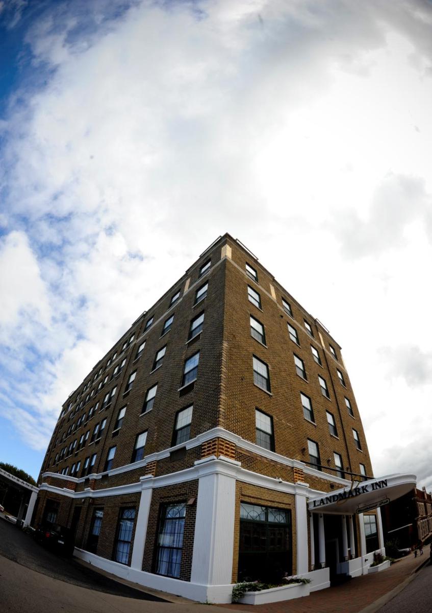 Landmark Inn - Housity