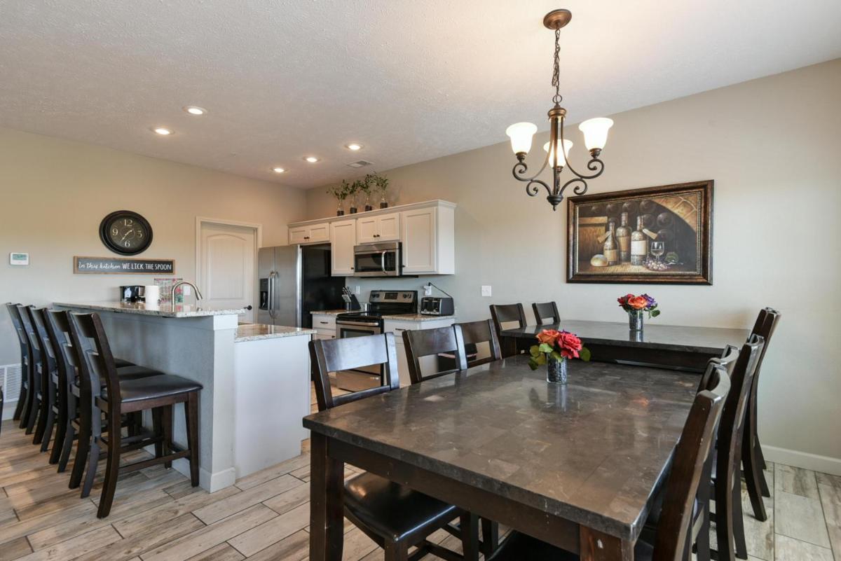 The Lux Stonebridge - Close To Sdc - Resort Amenities!! - Housity