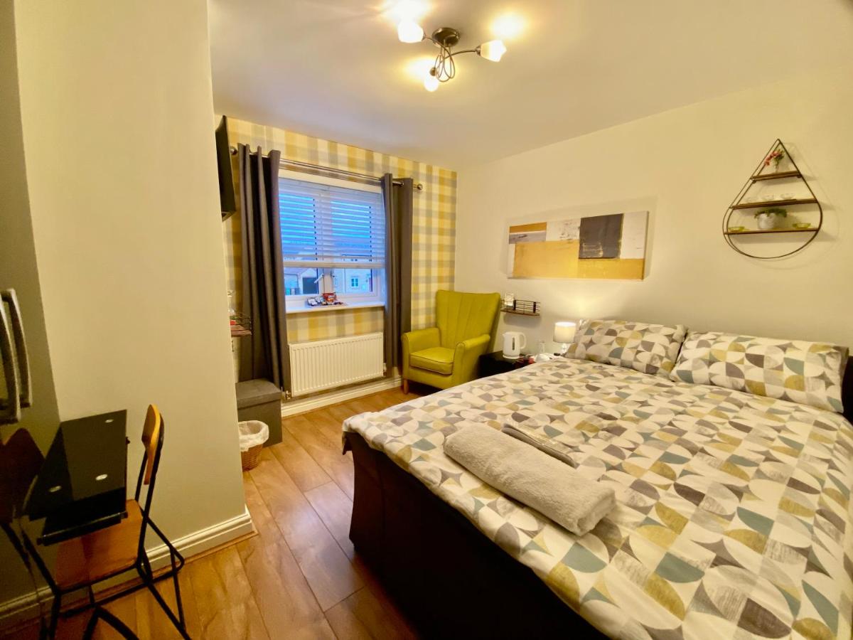 Clover House - Housity