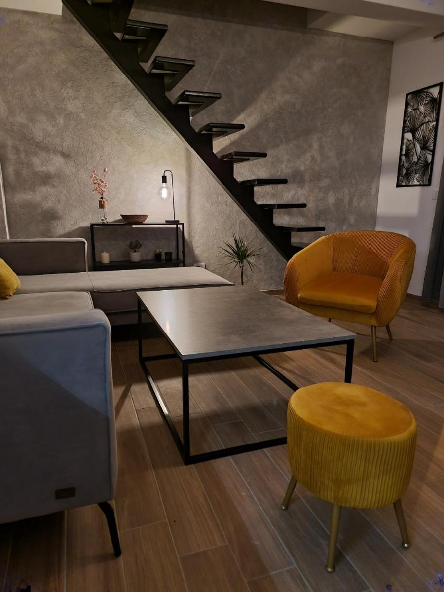 Apartments Vraneš Tivat - Housity