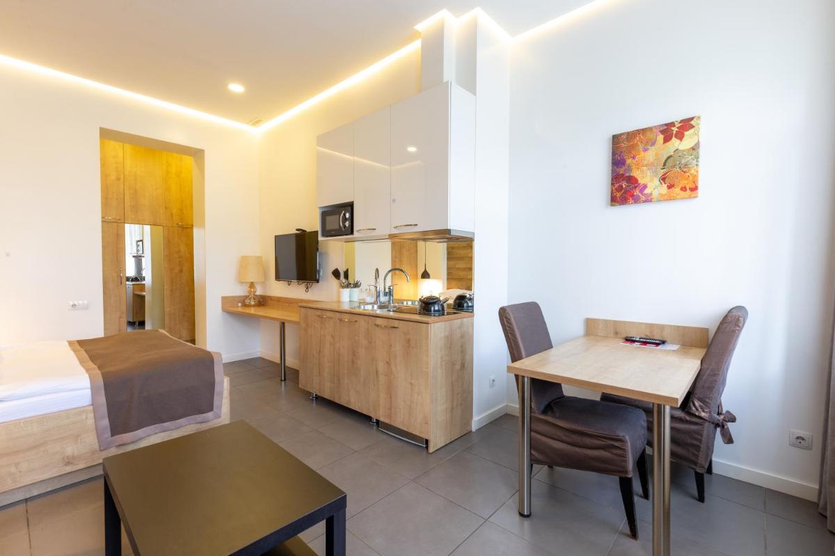 Suitetrails - Downtown River Apartments