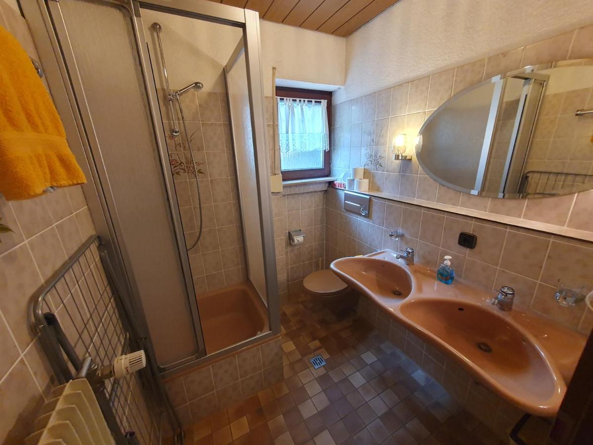 Ferienhaus-Schönwald im Herzen des Schwarzwaldes 1Zimmer-Wohnung+Terrasse App1 - Housity