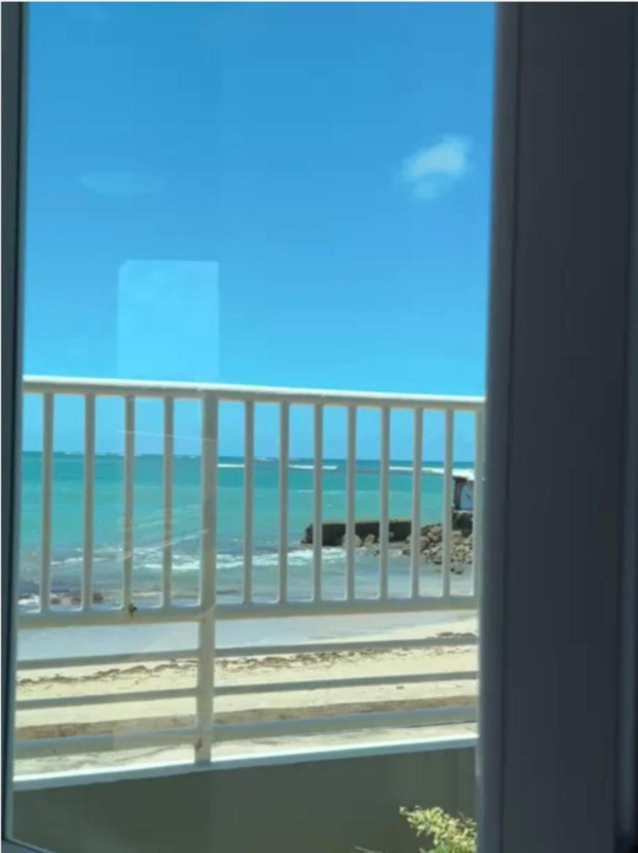 Sea Breezer Vacation ocean front en Condominio Playa Mar - Housity