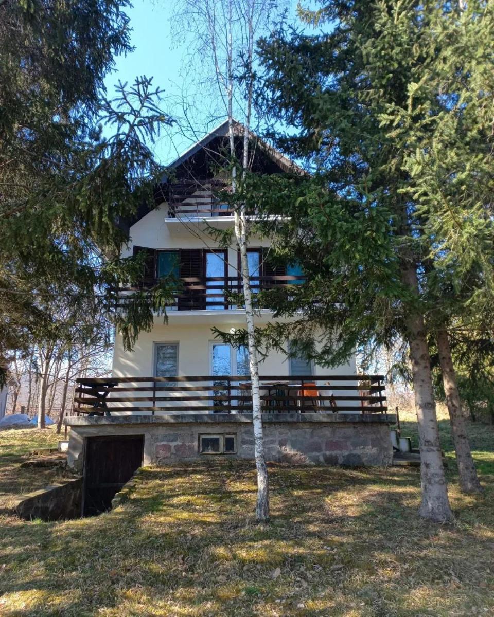 Kuća Sarić, Gružansko jezero - Housity
