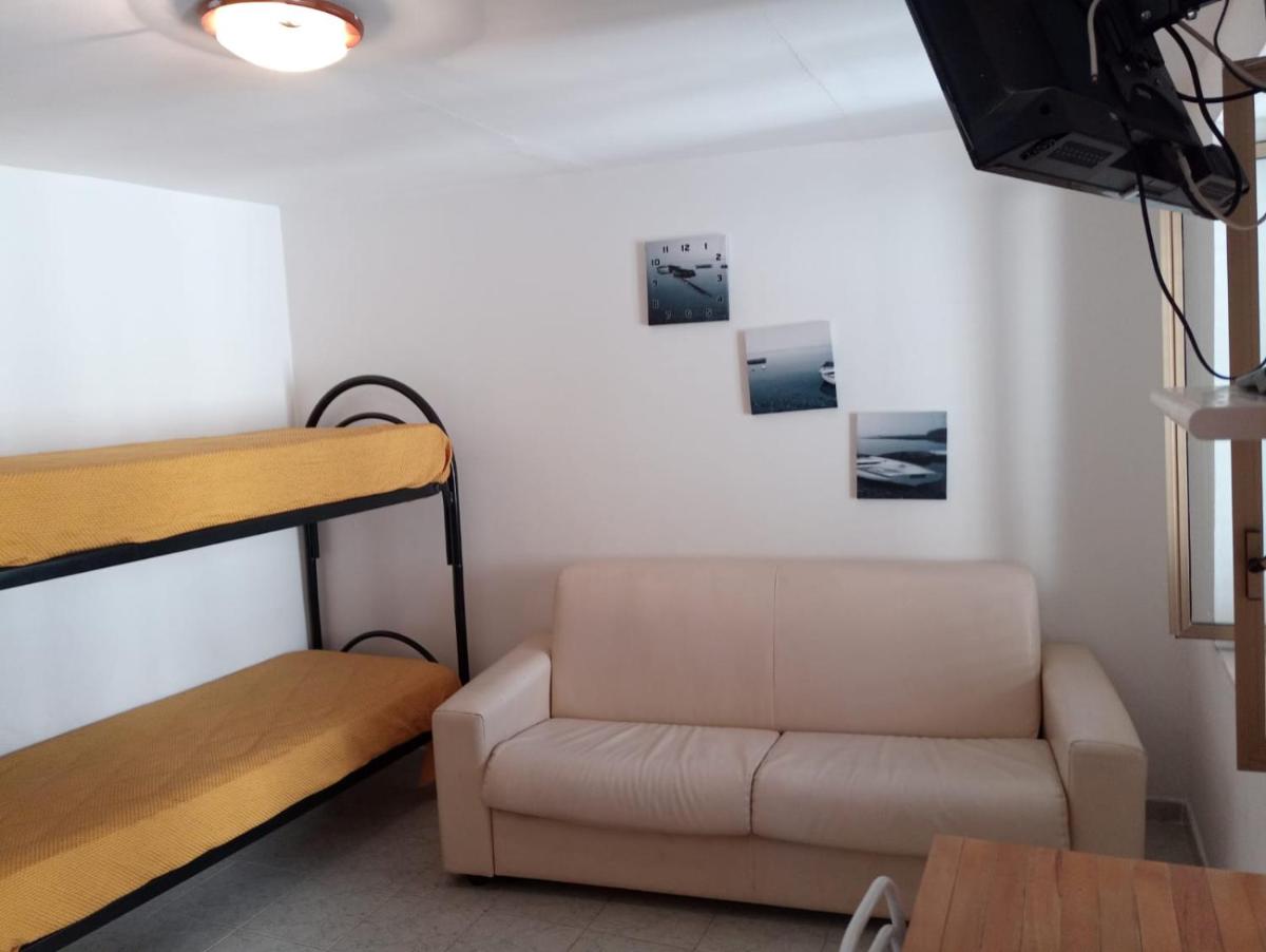 Diamantina Kiss - Housity