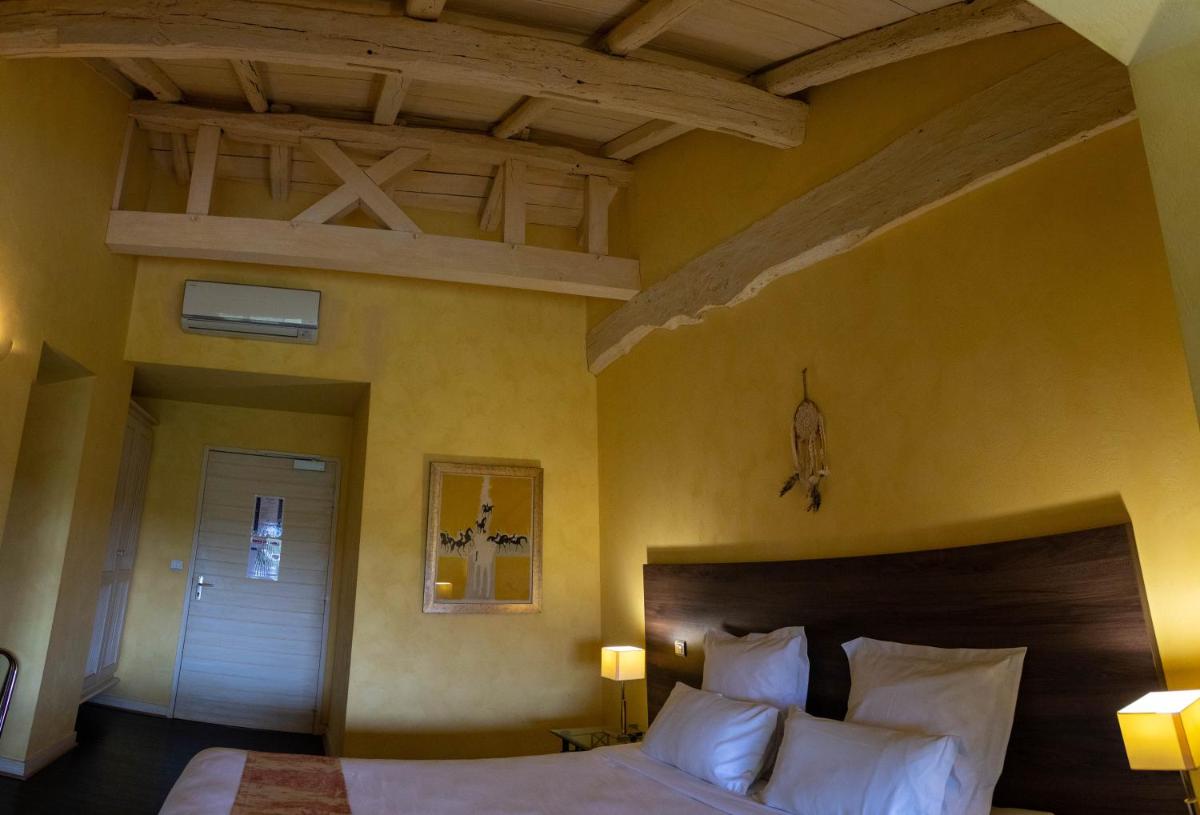 HOTEL restaurant CÔTE GARONNE le BALCON DES DAMES - Tonneins Marmande Agen - chambres climatisées - Housity