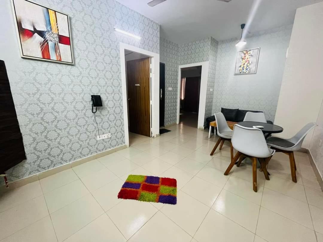 Hotel Arcane - Housity
