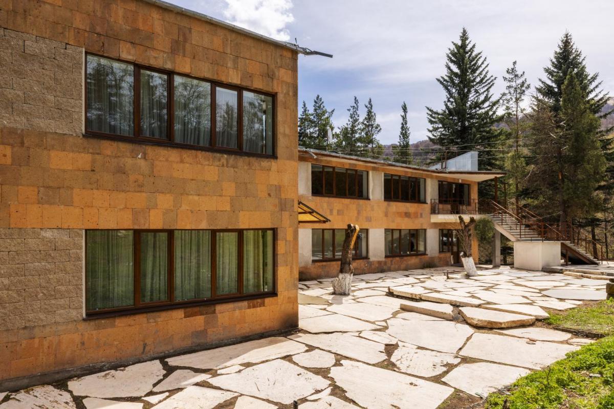 Kompozitor Hotel Dilijan - Housity