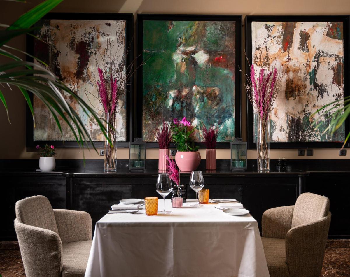 Bebidas em InterContinental Porto - Palacio das Cardosas by IHG