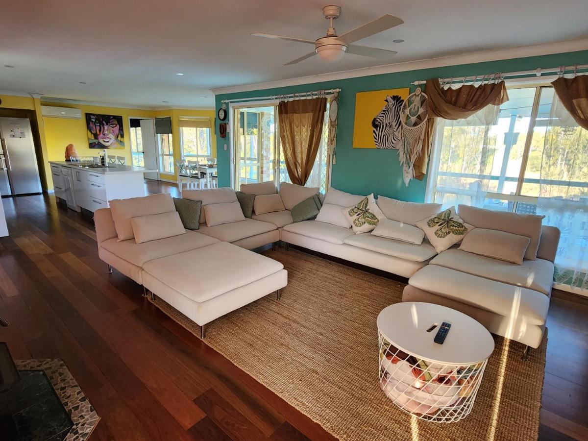 Lowood River Residence - Housity