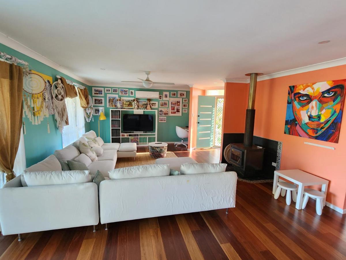 Lowood River Residence - Housity