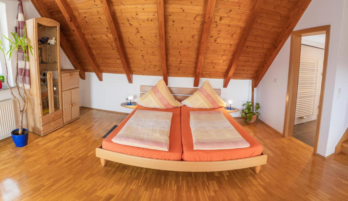 Apartment / Ferienwohnungen Christ - Housity