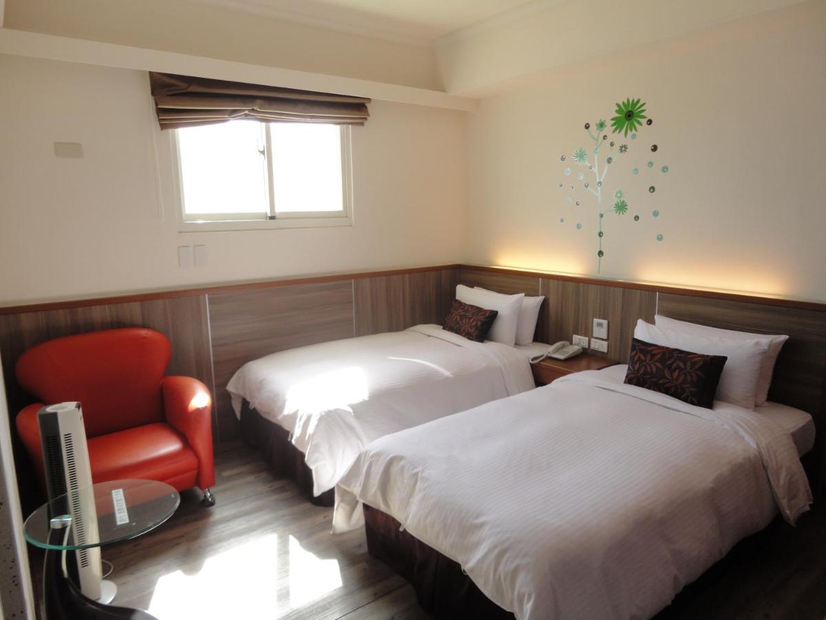 Royal Hotel - Hizvo