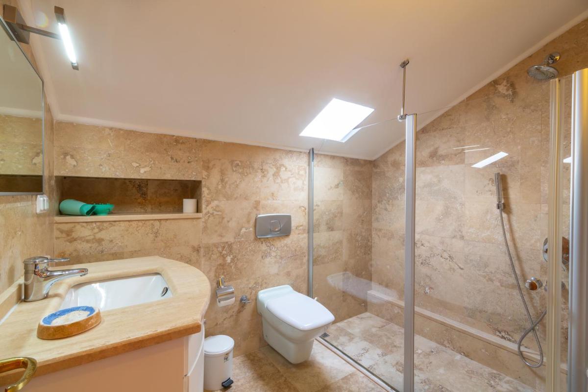 Korsan Apartment No.6 - Housity