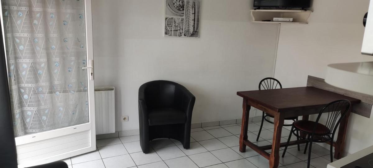 Logement 30 m2 proche Océan et Ile Oléron - Housity