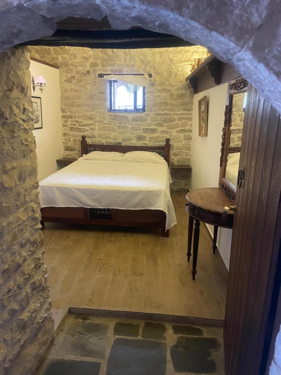 Konaku Guest house - Housity