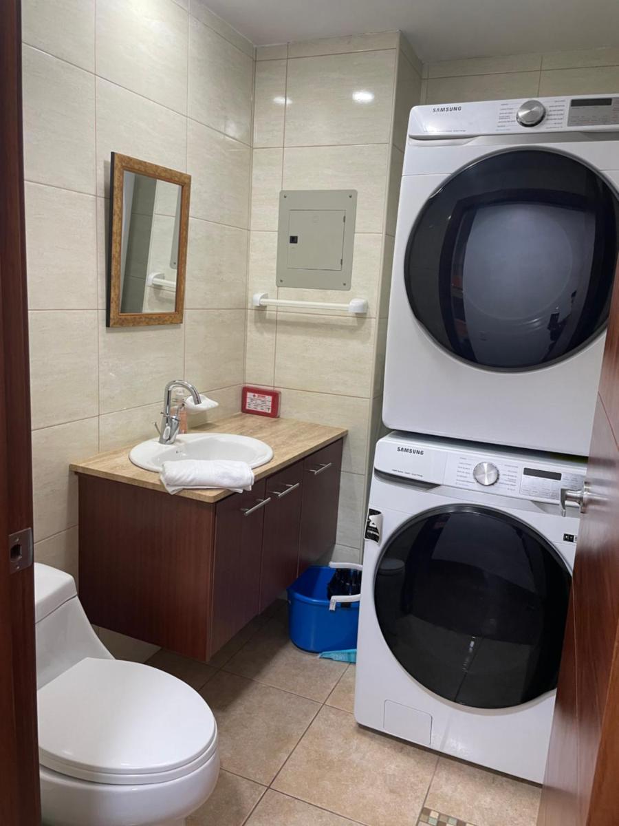 Suitetrails - Elegante suite amoblada - Park La Carolina cerca Hotel Dann Carlton