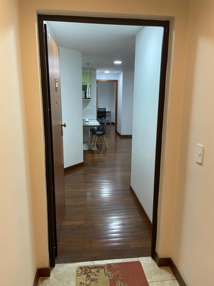 Suitetrails - Elegante suite amoblada - Park La Carolina cerca Hotel Dann Carlton