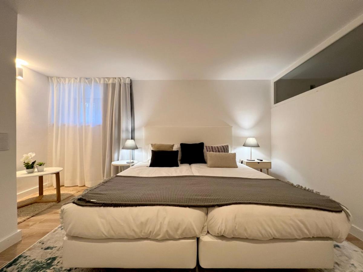 Casas Capela by O'Porto Seven - Housity