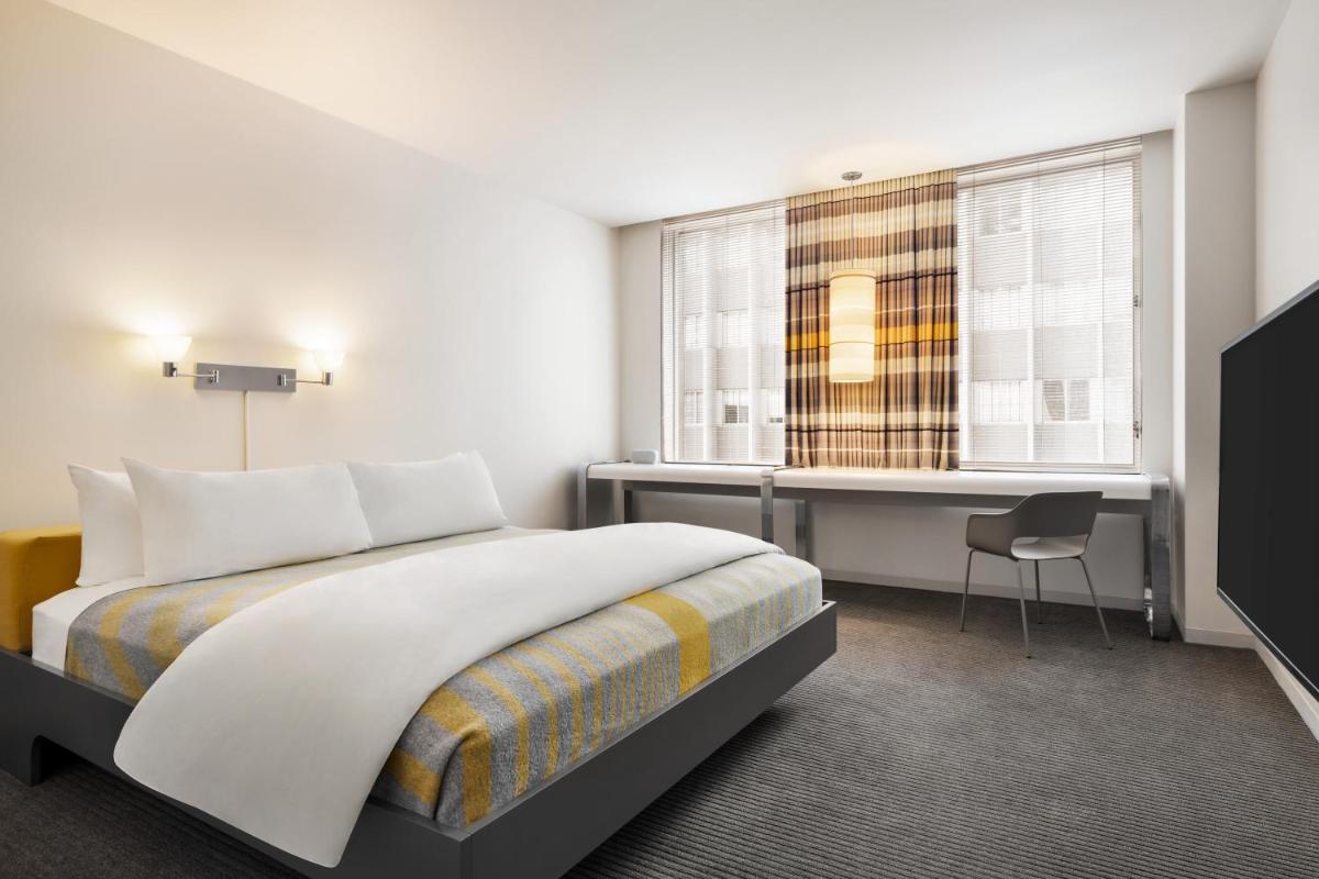 The Delphi Hotel - Housity