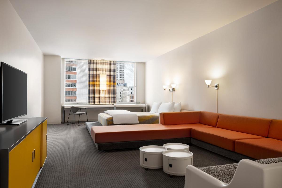 The Delphi Hotel - Housity
