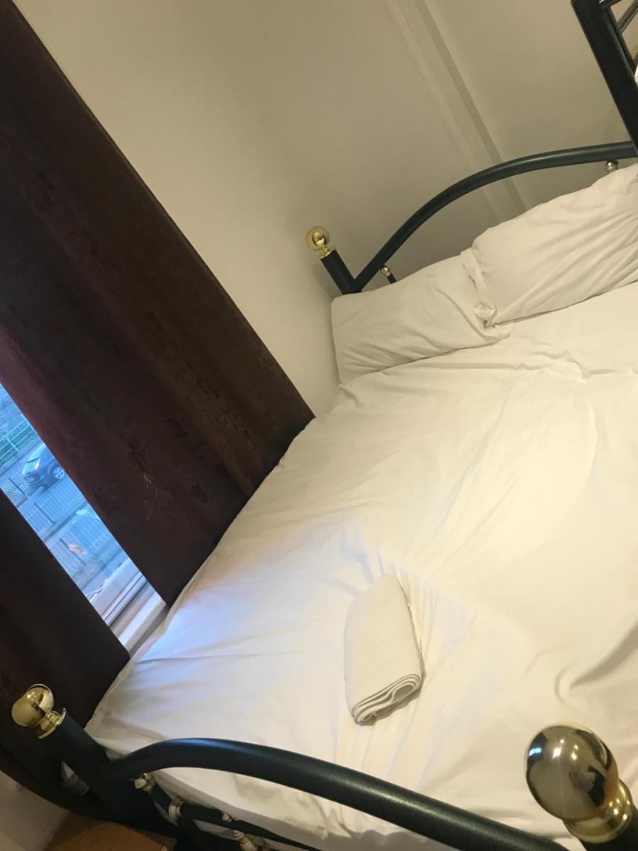 Entire Two Bedrooms Flat with Nice View H2 - Housity