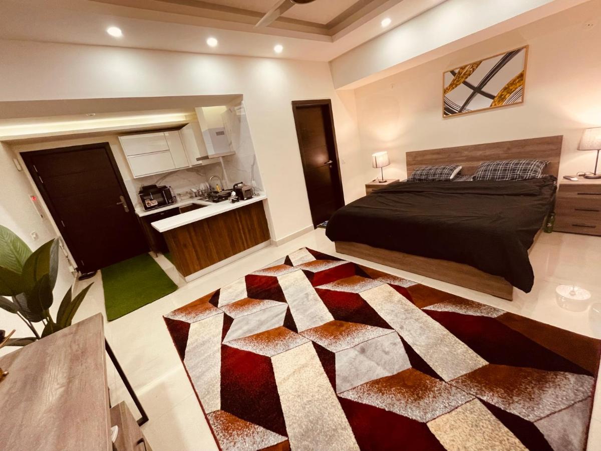 High Rise Studio In Elysium Opp Centaurus - Housity