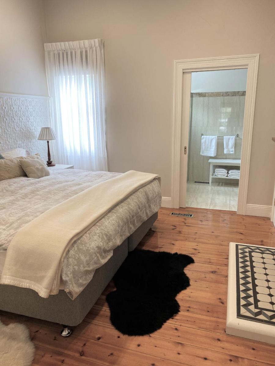 Fairbank House - Housity