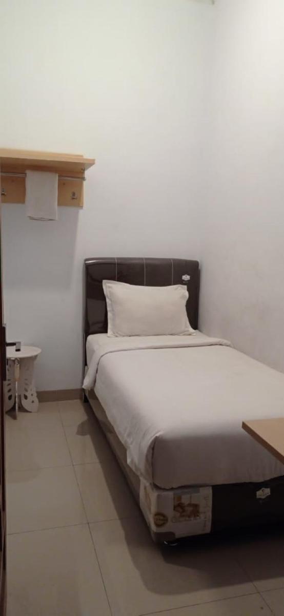 DAMAI GUEST HOUSE LAUCIMBA KABANJAHE - Housity