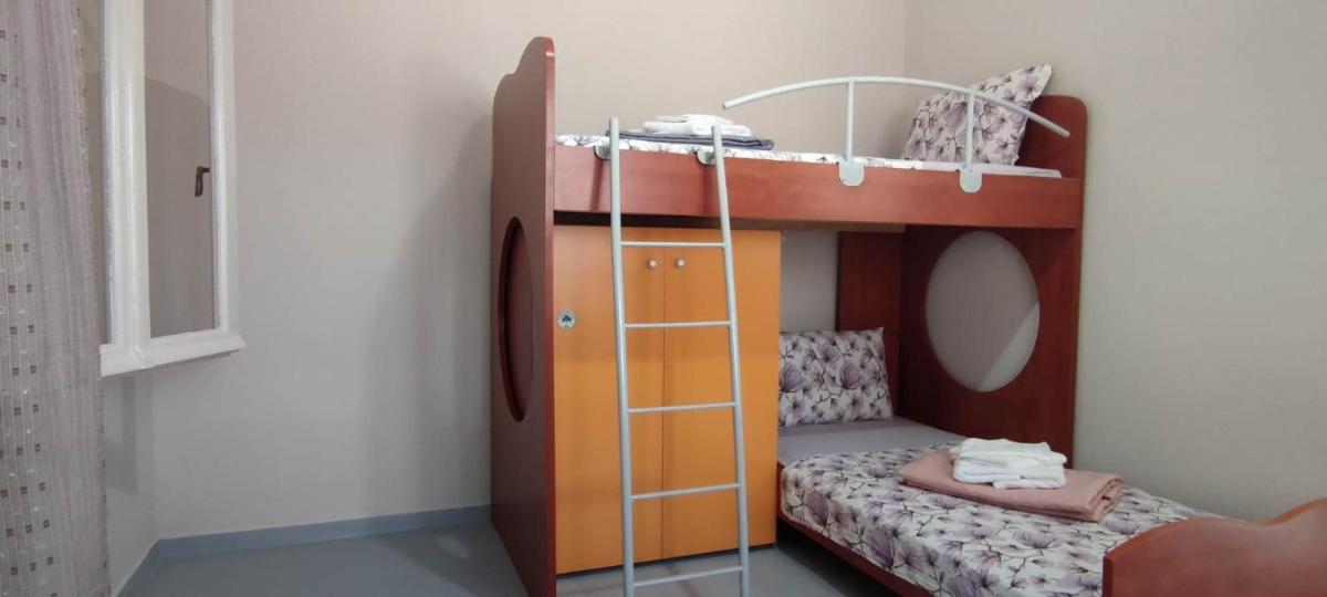 TAVARI HOUSE 2 - Housity
