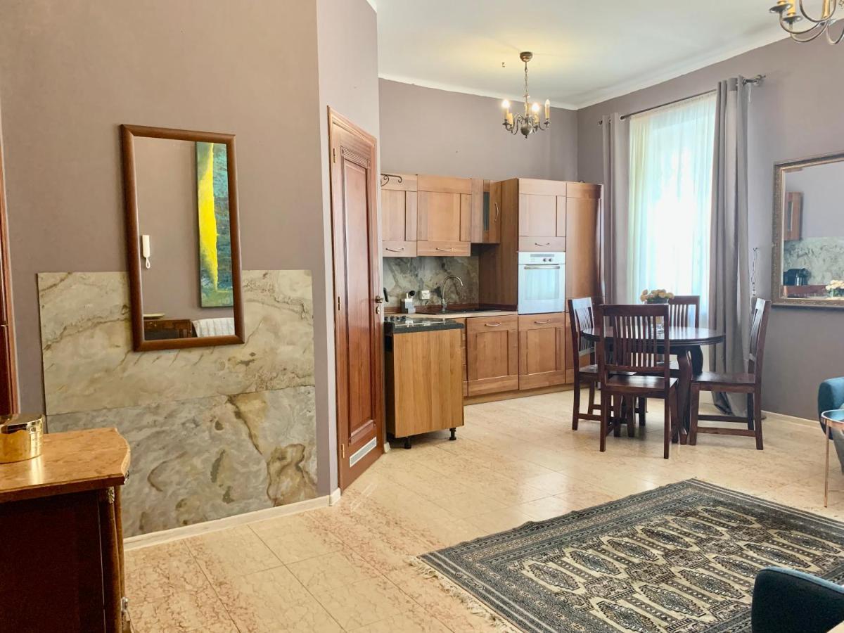 Beautiful and charming apartment in the heart of the Old Town - Housity