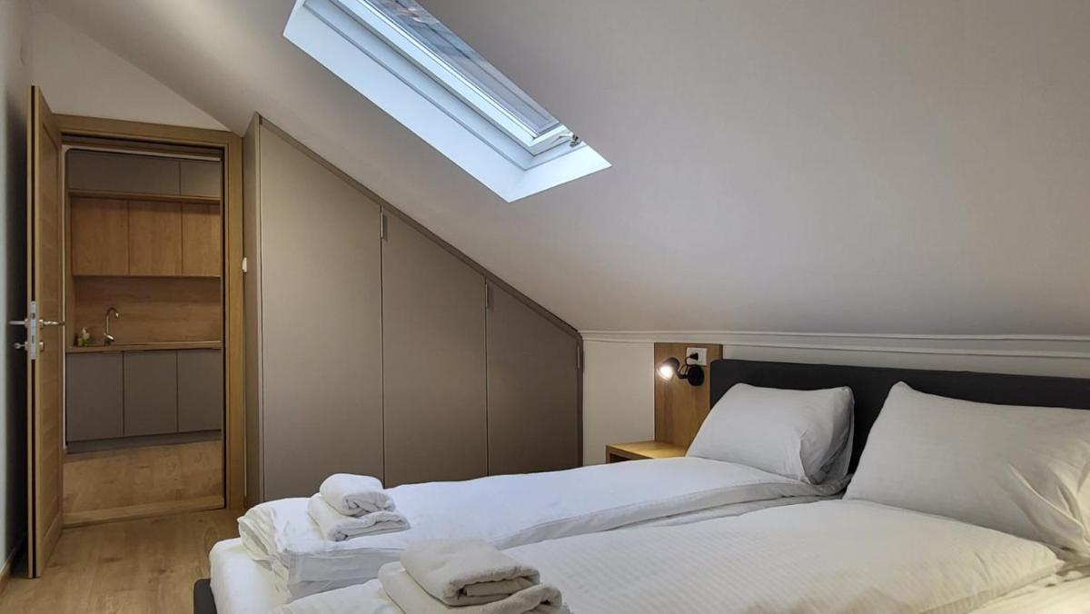 Apartments Spring - Housity