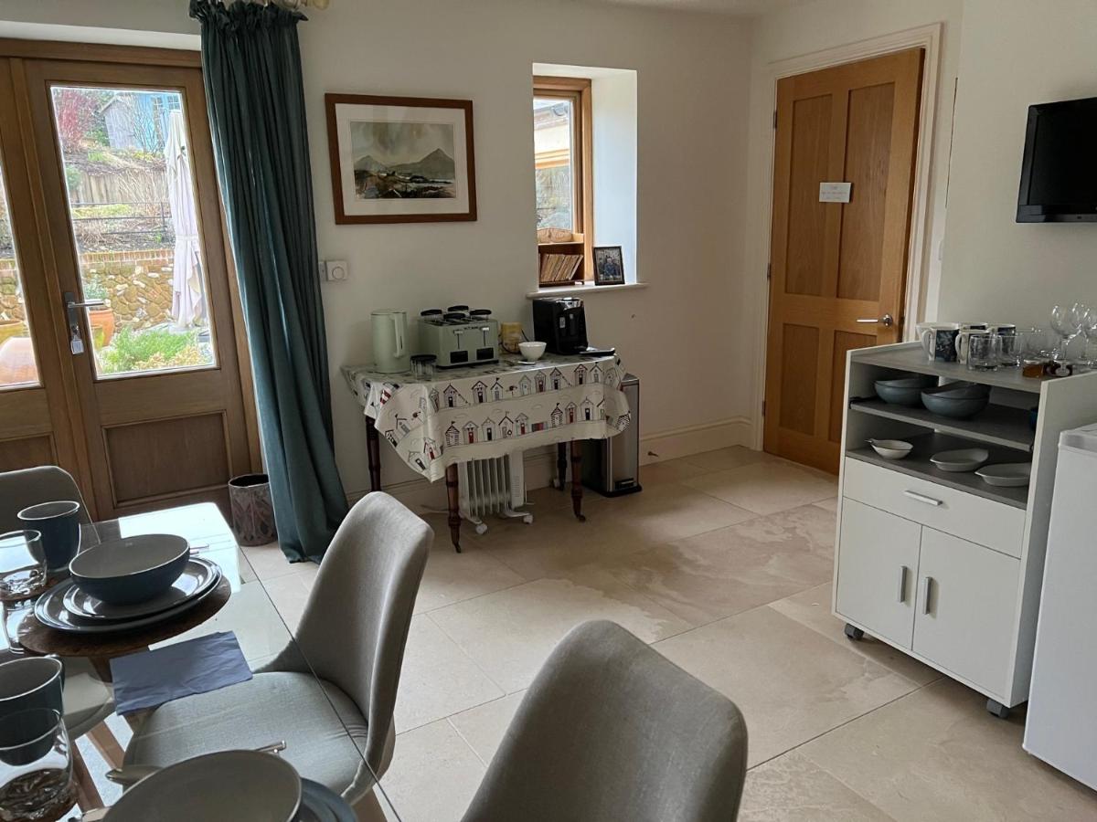 The Norfolk Haybarn - Housity