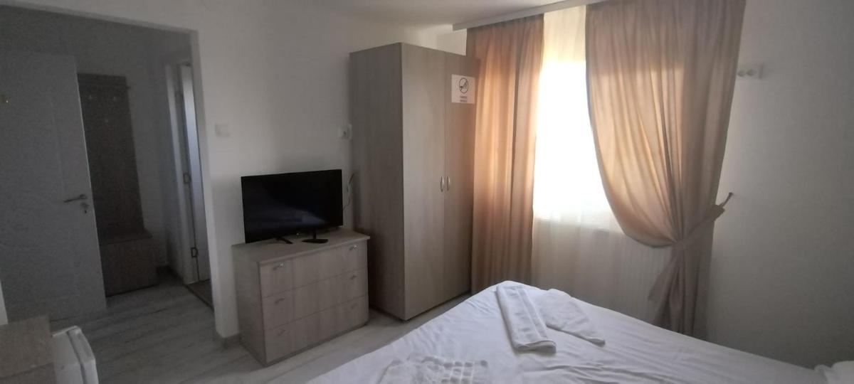 Cazare de Vis 3 stele - Housity