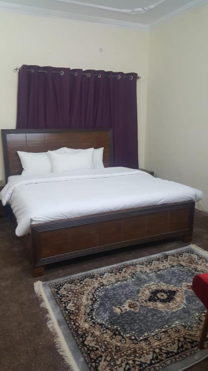 Three Bedroom Apartment in F-10 - Housity