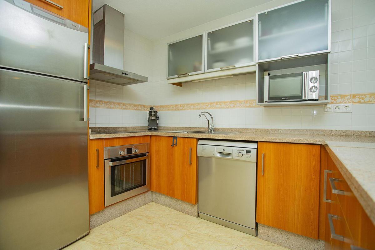 242 Relax & Enjoy Alicante Holiday - Housity