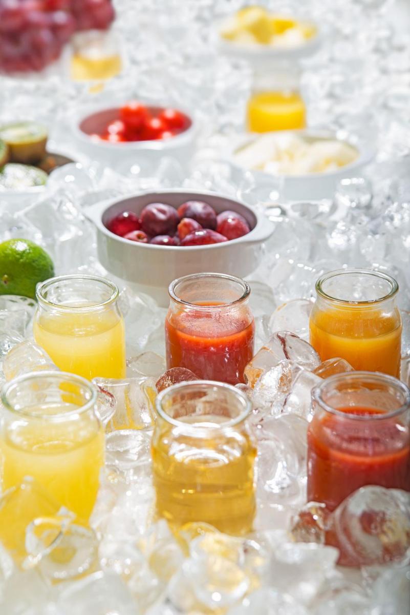 Bebidas en Cabogata Beach Hotel