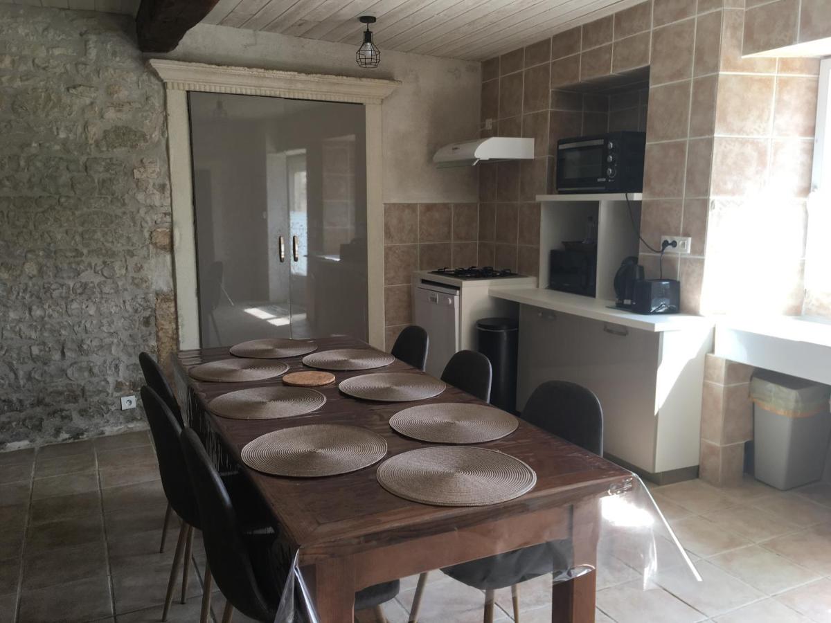 Gites Le Cheval Noir - Housity