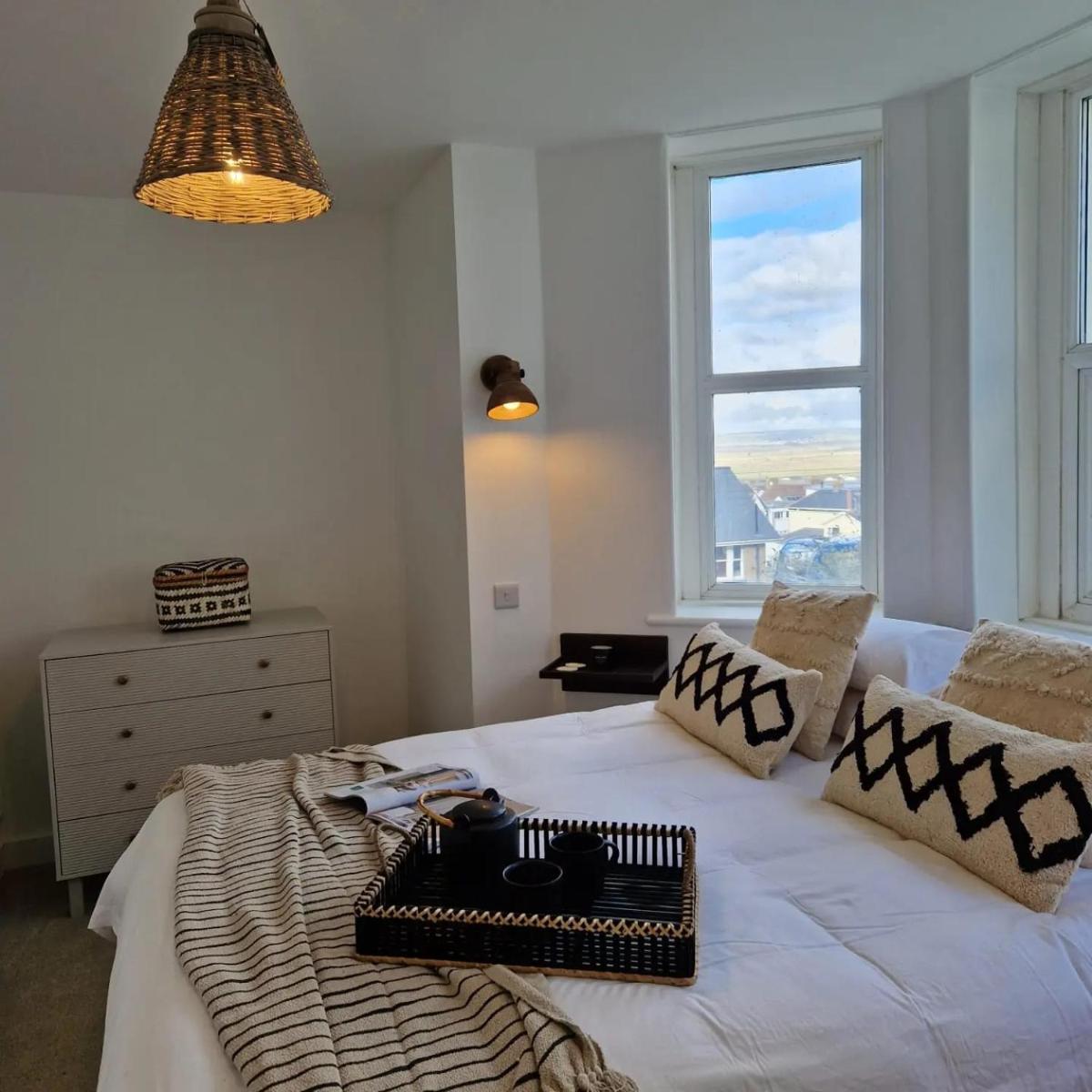 NEW! The Beach Apartment @ Culloden - Housity