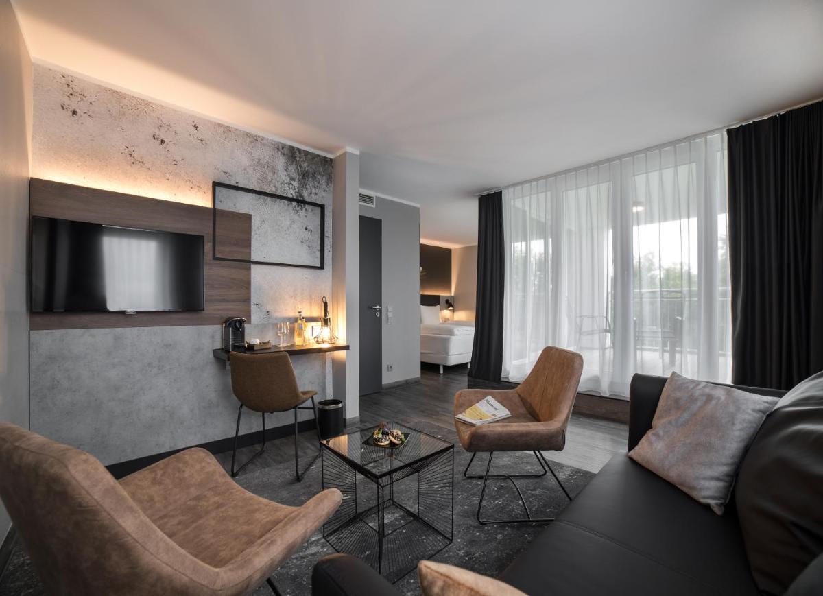 SCOTTY & PAUL Hotel Deggendorf - Housity