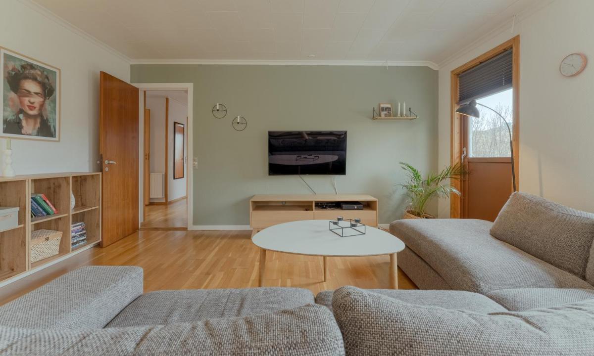 Suitetrails - Unique Location - Bodanes - Hoydalar - 6 BR Villa