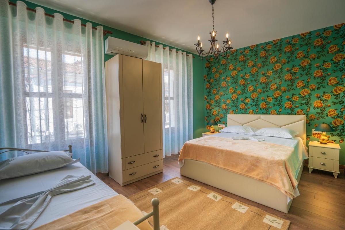 Art Rooms Gjuhadol - Housity