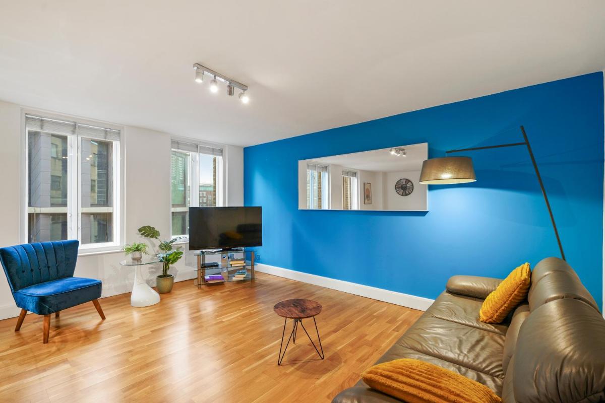 Mulberry Flat 5 - One bedroom 3rd floor by City Living London - Housity