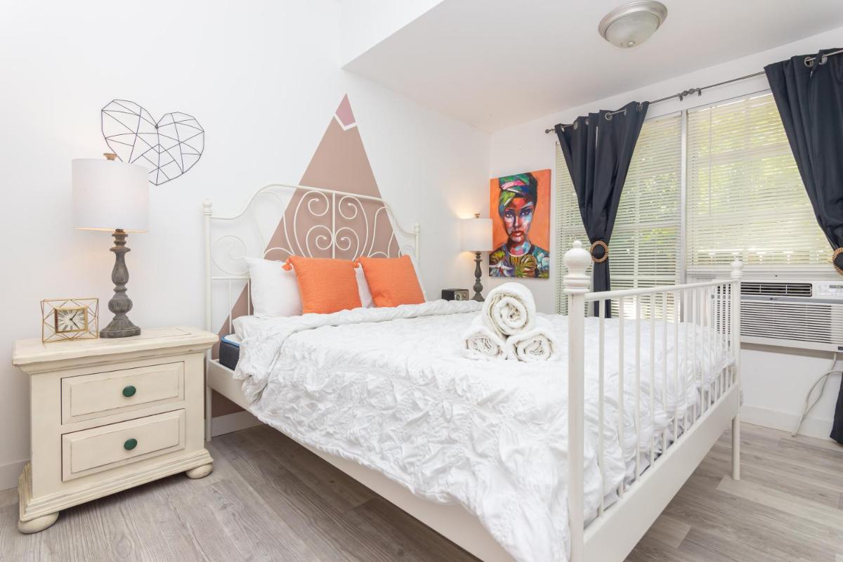 Home Midtown Miami - Wynwood area with backyard - Art District near to Beach - Hizvo
