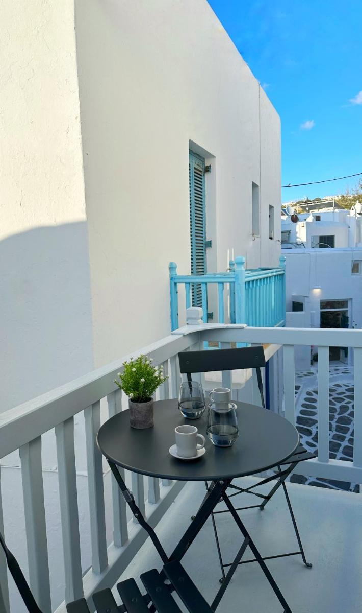 Oikia Suites Mykonos - Housity