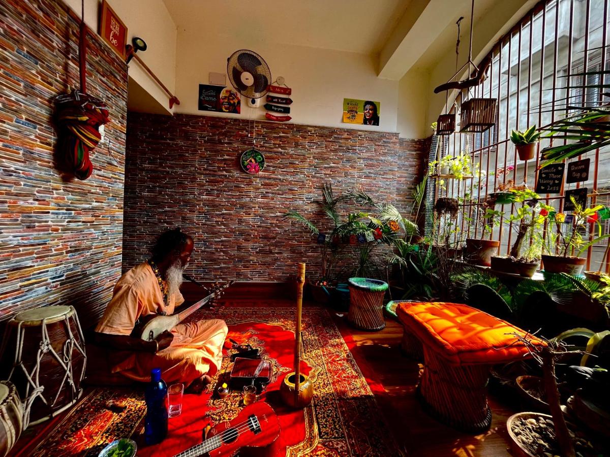 Satrangi Homestay Kolkata - Housity