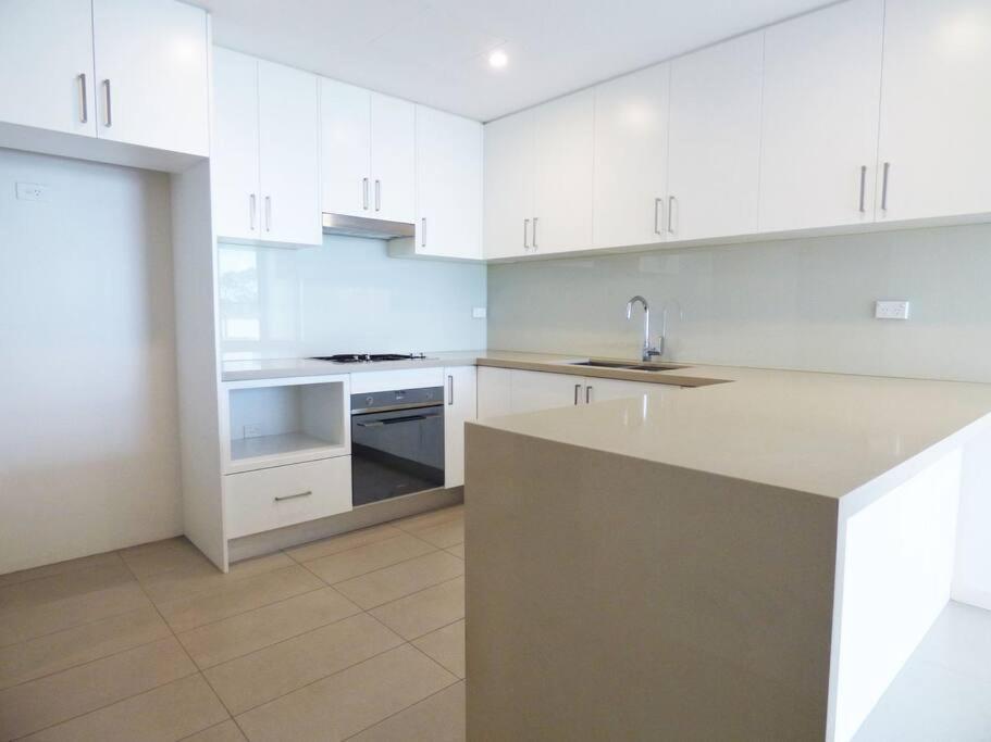 GLAD1 - Monash Rd - Gladesville - Housity